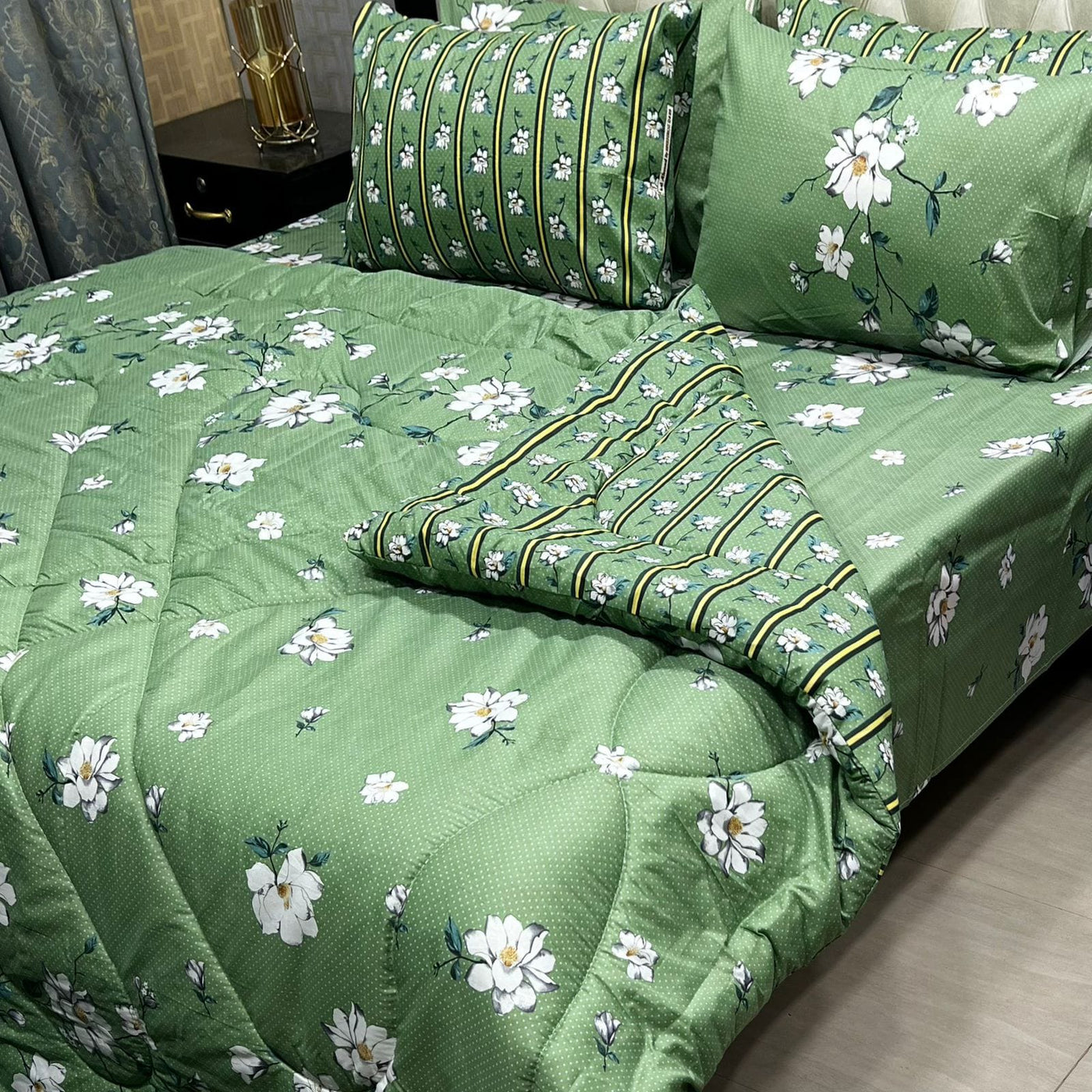 6 Pcs Vicky Razai Set -Mint Harmony